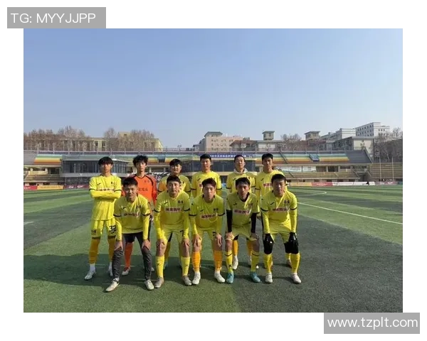 西安足球队在城市联赛中以68分稳居榜首展现强劲实力