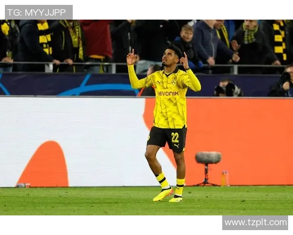 欧冠激战：多特蒙德狂胜波尔图五球绝杀点燃全场激情