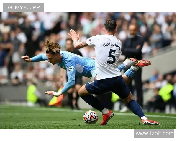 西甲热刺大胜巴黎圣日耳曼补时进球点燃全场激情瞬间