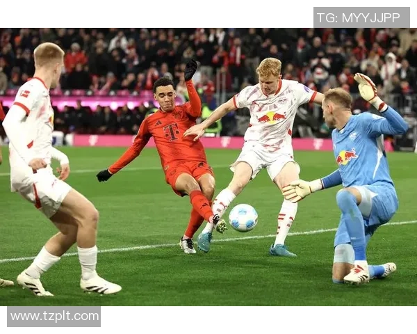 莱比锡逆袭拜仁4-3乌龙球成关键瞬间引发全场狂欢